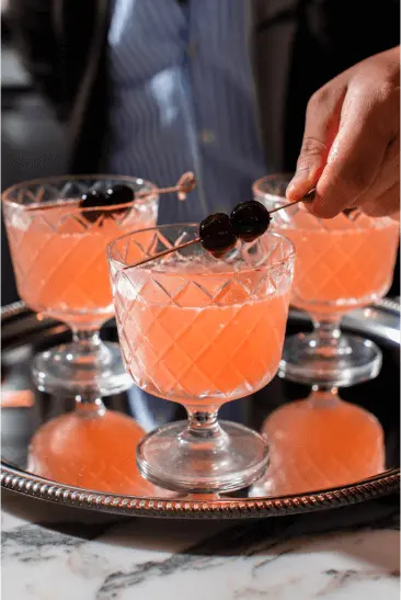 Craft cocktails at CasaDamí wine bar